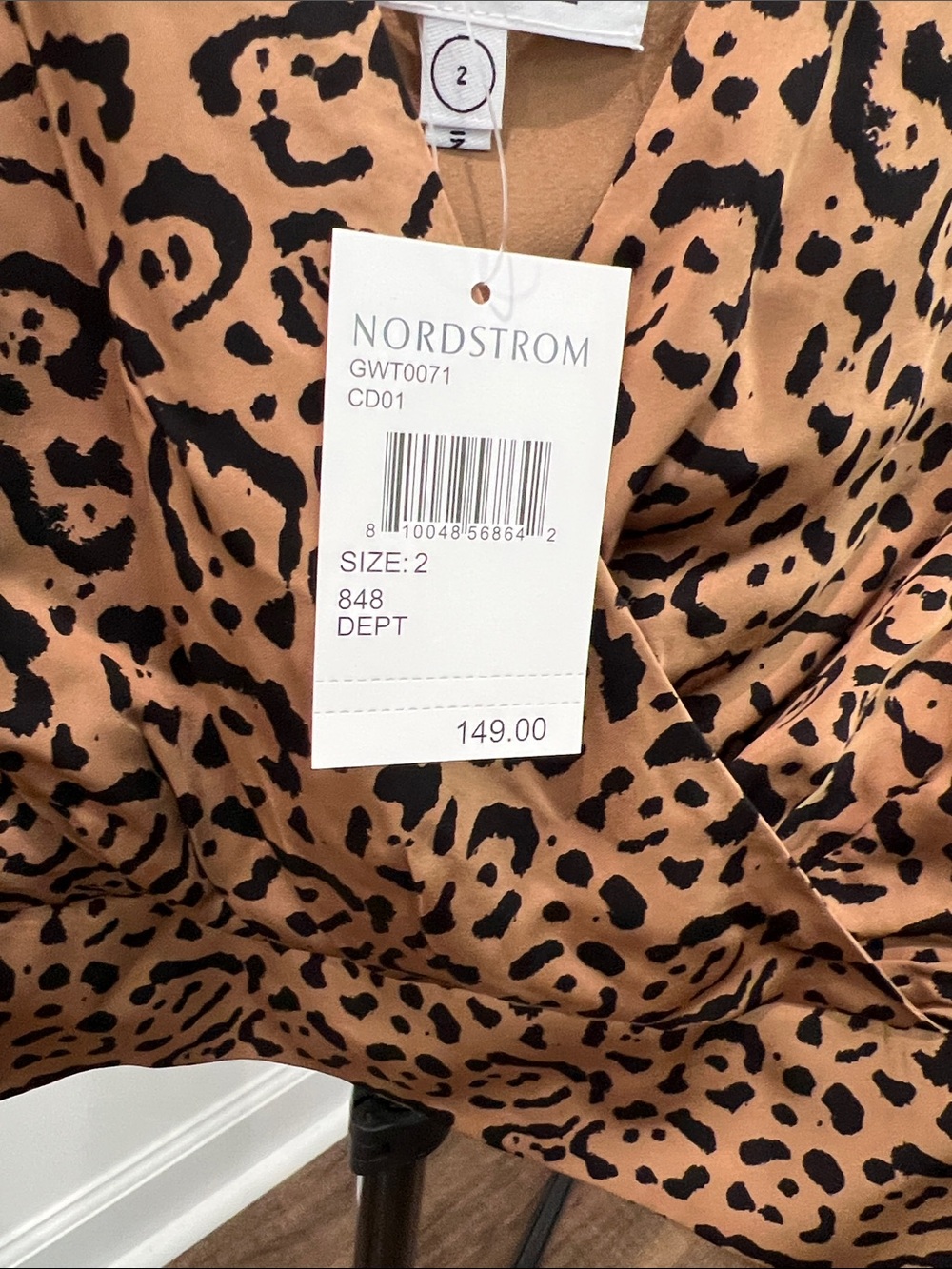 Good American Cheetah Print Blouse - Picture 2 of 4